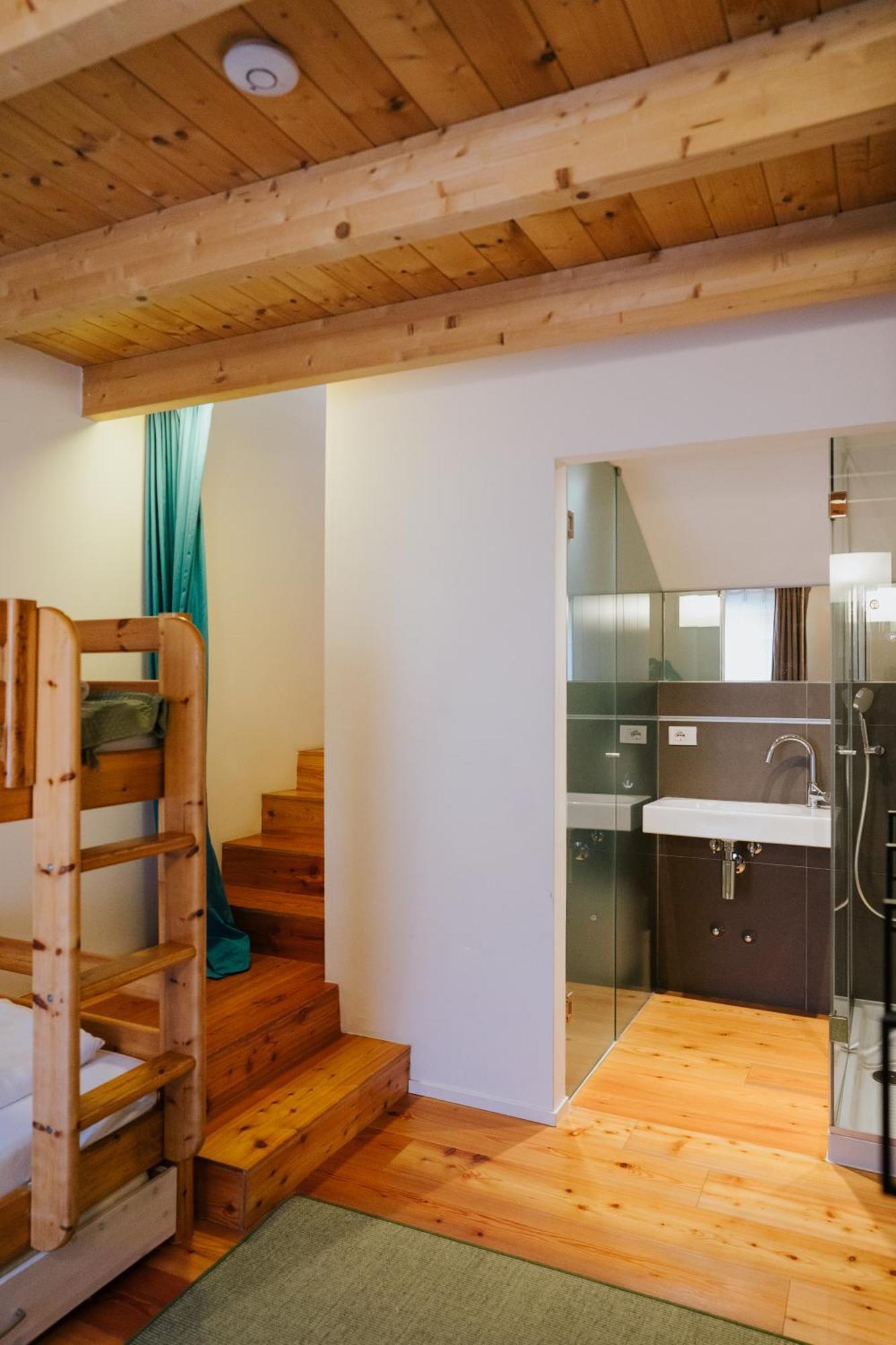 Ferienapartments Mueller Ebene Reichenau エクステリア 写真